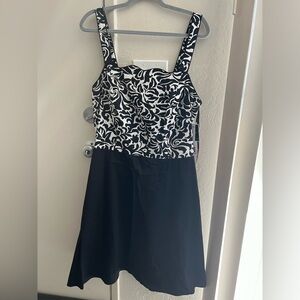 R&K black and white sundress. Women size 22W new with tags.